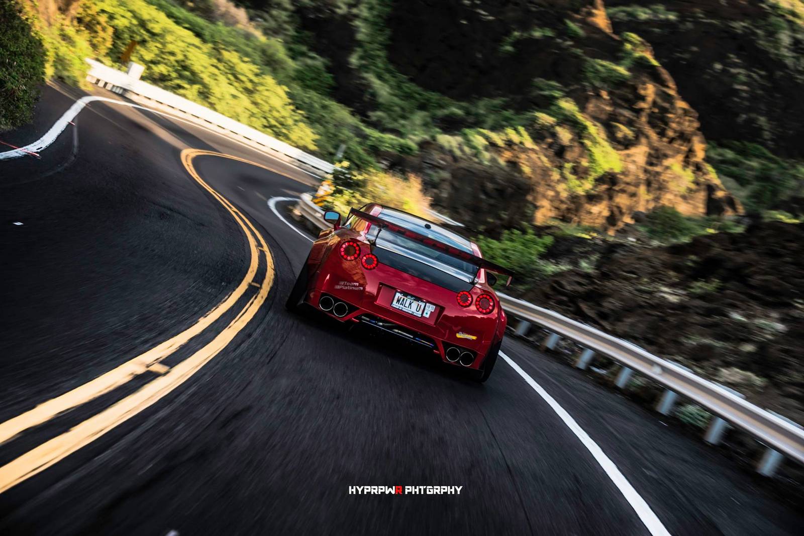 Liberty Walk Nissan GT-R - фотосессия на Гавайях